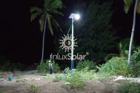 Luces solares para calles de ciudades nuevas en Tanzania